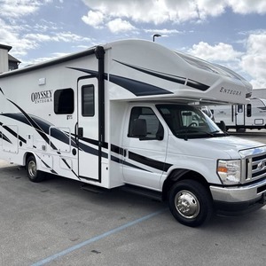 Vendedor Verificado de Autocaravana Usada E-n-t-e-g-r-a C-o-a-c-h O-d-y-s-s-e-y 26M 2024 Lista para Viajar - Product Image 1