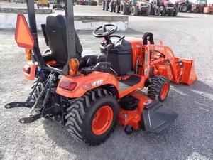 2024 Kubota BX2380 4WD tracteur à roue automatique longue durée de vie pour les industries agricoles - Product Image 4