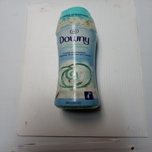 Compre perlas de aroma Downy Cool Cotton para una frescura y suavidad premium. Entrega rápida disponible para sus necesidades de lavandería en casa. - Product Image 6