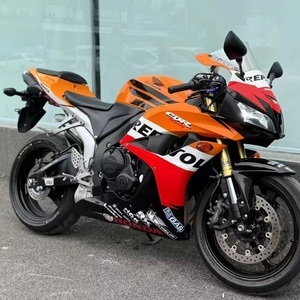 มอเตอร์ไซค์ซูเปอร์สปอร์ตพลังสูง รุ่น Instant Marketing CBR600RR 600 ซีซี สี่สูบ ระบายความร้อนด้วยน้ำ  แรงทรงพลัง ใช้เชื้อเพลิงเบนซิน - Product Image 4