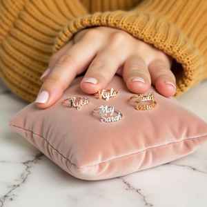 แหวนเงินแท้สลักชื่อสั่งทำพิเศษ ของขวัญแต่งงานสำหรับผู้หญิงผู้ชาย สวมใส่ได้ทุกวัน - Product Image 4