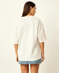 Camiseta con gráfico de logotipo de gran tamaño para mujer, tejido de punto de calidad superior, ajuste holgado para invierno para cualquier ocasión - Product Image 2