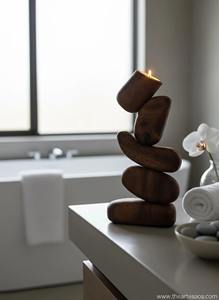 Bougeoir en bois à six colonnes, idéal pour la décoration intérieure, centre de table et éclairage festif, fabriqué à la main en Inde - Product Image 2