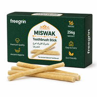 Brosse à dents Miswak, lot de 16 avec dentifrice |   Saveurs naturelles de clou de girofle et de menthe |   Coffret complet de soins bucco-dentaires sous vide pour une fraîcheur optimale