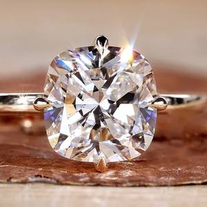 Bague en Zircon de Luxe Vidhi Jewellery 2024, Style Hip Hop, Personnalisable, en Or Fin, pour Femmes, pour les Fêtes et les Anniversaires - Product Image 2