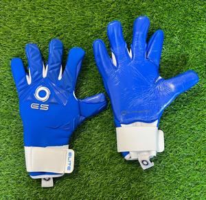 Nuevos guantes de portero profesionales para adultos y niños, látex grueso con puntas de dedos suaves para entrenamiento de fútbol, tamaño de escena deportiva - Product Image 2
