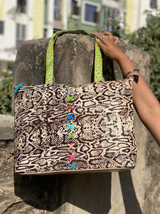 New Western Real Animal Print Cowhide <b>Leather</b> Women Tote Bags High Quality Vintage Style <b>Large</b> Capacity Cowgirl Shoulder <b>Purses</b> - Product Image 3