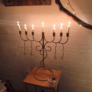 Porte-bougie décoratif en fonte d'aluminium abordable pour le salon, la table à manger et la décoration de la maison pour les festivals et les hôtels, prix de gros - Product Image 2