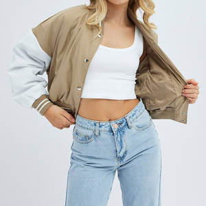 OEM personnalisé de haute qualité corps en laine femmes Letterman veste respirant manches courtes haut court brodé tricoté pour les filles - Product Image 6