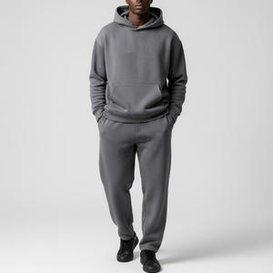 Service de commande en gros de survêtements pour hommes sur mesure avec prix direct d'usine et personnalisation du logo - Product Image 2