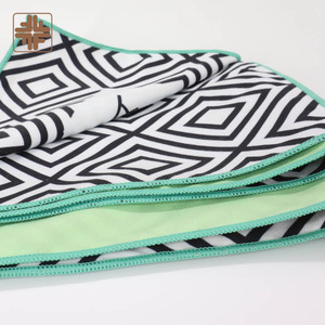 Toalla de playa de sandía sostenible OEM ODM fabricada en Taiwán - Product Image 2