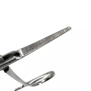 Fórceps para mosquitos Halstead de la mejor calidad, acabado satinado, abrazadera recta de 4,5 pulgadas, fórceps médicos de acero alemán para cirugía - Product Image 4