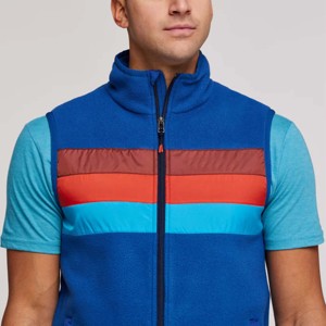 Gilet polaire léger pour homme idéal pour une tenue décontractée et un entraînement athlétique - Product Image 4