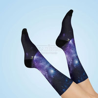 Chaussettes de sublimation à la mode avec des motifs d'impression complets accrocheurs Chaussettes de sublimation douces avec évacuation de l'humidité