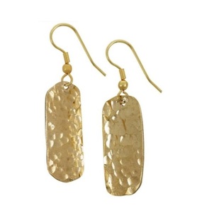 Pendientes de oro de metal de estilo tribal artístico con diseños únicos con detalles hechos a mano y hermosos acabados rústicos - Product Image 3
