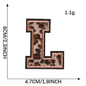 Personalizado al por mayor para ropa bolsa sombreros Chenille Tigre toalla bordado MAMA letras alfabeto parche de hierro alfabeto sonriente - Product Image 6