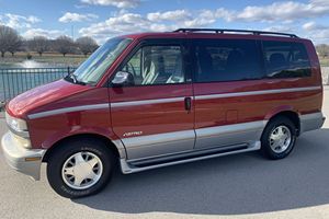 Auto Usado Confiable, Chevrolet Astro LS 2000 - Product Image 3