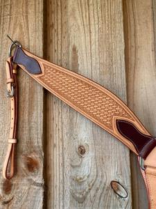 Conjunto de Pechera y Martingala para Caballo Estilo Western en Cuero Negro Resistente, Fabricantes Directos con Servicio OEM - Product Image 2