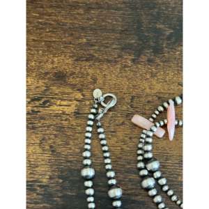 Collier de perles graduées en opale rose péruvienne et argent sterling, style Navajo, prêt à offrir - Product Image 6