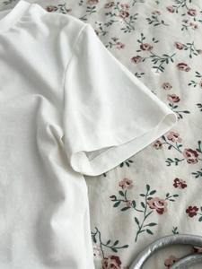 Top corto de manga corta de algodón 100% para mujer, cuello cuadrado, diseño acanalado, ropa informal transpirable de verano, talla XS comprimida - Product Image 3