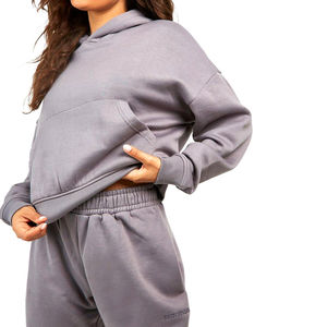 Custom High Quality <b>Women</b> Casual <b>Fleece</b> Oversized Crop <b>Top</b> Hoodie Pullover Sweatshirt Winter Wear 100% Cotton Eco-Friendly Front - Product Image 1