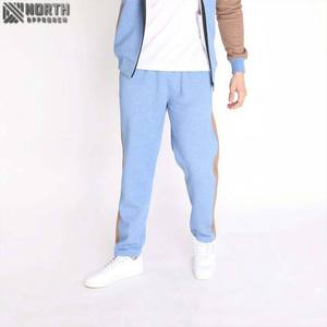 Survêtement à capuche couleur bloquée pour hommes de qualité supérieure Style décontracté Tissu doux et durable respirant pour la course à pied en hiver - Product Image 6