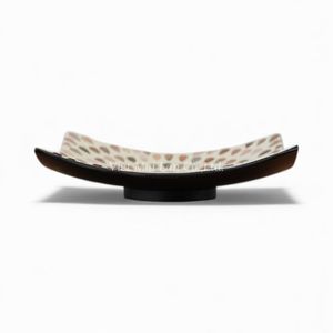 Assiette en nacre de haute qualité pour une utilisation décorative sur table et une présentation gastronomique raffinée en provenance du Vietnam - Product Image 2