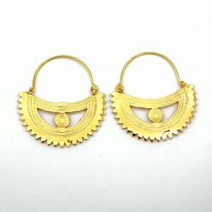 Pendientes de gran tamaño al por mayor, aros grandes de diseño a la moda, Pendientes chapados en oro de 18K, joyería de oreja hecha a mano geométrica, Material de latón - Product Image 1