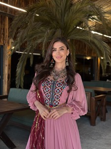 Impresionante Vestido Étnico Afgano de Gasa con Mangas Largas y Bordado de Espejo, Perfecto para Eventos Festivos, Bodas y Espectáculos Culturales - Product Image 2