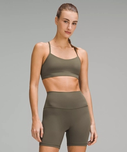 Conjunto de Yoga Personalizado para Mujer con Logotipo, 100% Poliéster, Tejido Transpirable y de Secado Rápido, el Mejor Conjunto de Top y Pantalones Cortos para Gimnasio - Product Image 4