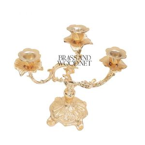 Candelabro de tres brazos de latón dorado antiguo con diseño floral adornado elegante candelabro decorativo de Estilo Vintage hecho a mano - Product Image 3
