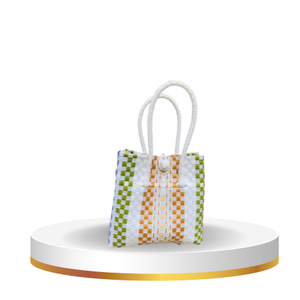 กระเป๋าถือทอแฮนด์เมดสำหรับผู้หญิงแฟชั่นระดับพรีเมี่ยมทำจากพลาสติกรีไซเคิลหลากสี - Product Image 4