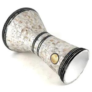 Gawharet El Fan - Darbuka de Perlas Blancas Puras de 22 cm - Doumbek Egipcio Hecho a Mano - Product Image 2