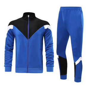 Vente en gros de vêtements de sport pour hommes survêtements OEM personnalisés XL à séchage rapide de toutes les tailles et couleurs disponibles survêtements pour hommes - Product Image 3