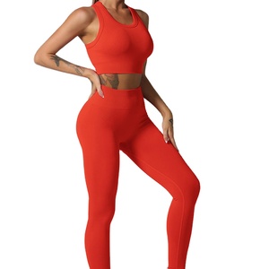 ชุดโยคะสองชิ้นสำหรับผู้หญิง คุณภาพสูง ปี 2026 สินค้ามาใหม่ ขายดี แห้งเร็ว ระบายอากาศได้ดี เป็นมิตรกับสิ่งแวดล้อม ชุดออกกำลังกายลำลอง - Product Image 4