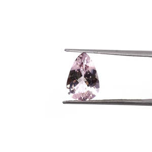 Piedra Preciosa Suelta de Morganita Natural de 5.34 Quilates, Par a Juego en Color Rosa con Corte Ovalado de Esmeralda en Forma de Pera - Product Image 2