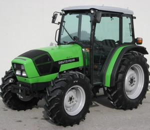 รถแทรกเตอร์ดีเซลเพื่อการเกษตร Deutz-Fahr Agrolux 65 ใหม่และมือสอง พร้อมระบบยกไฮดรอลิก PTO และพวงมาลัยเพาเวอร์ - Product Image 2