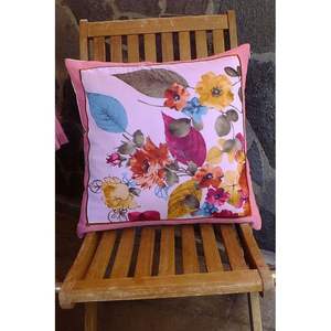 Juego de Manteles de Lino y Algodón de Lujo Hechos a Mano, Color Rosa y Blanco con Estampado Floral, 4 Piezas, Camino de Mesa y Fundas de Cojín para Uso Doméstico - Product Image 4