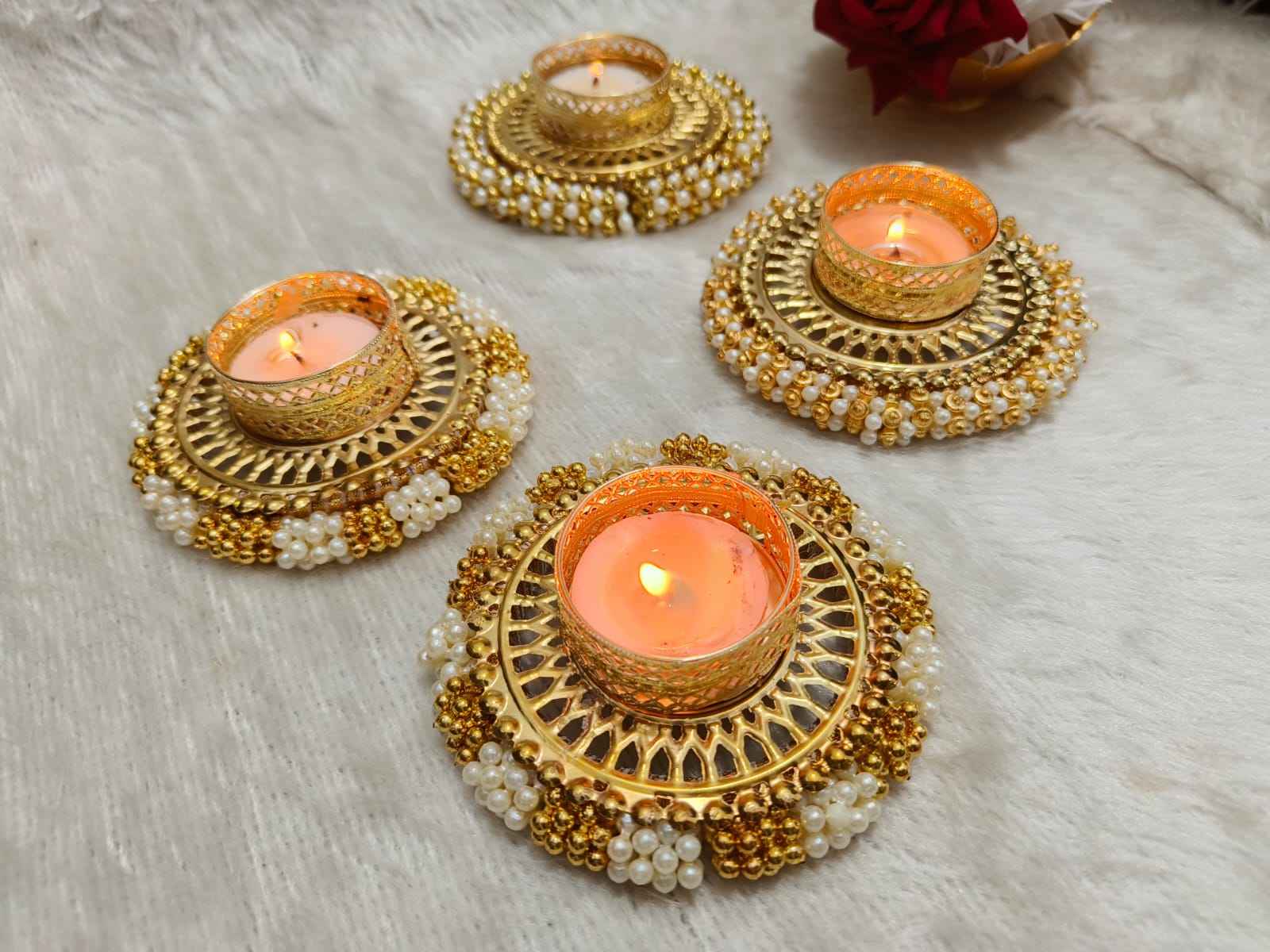 ตามที่แสดงในภาพ