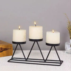 Chandelier en fer pour sanctuaire, décoration d'intérieur, espace de prière, éclairage domestique, ambiance sacrée paisible - Product Image 1