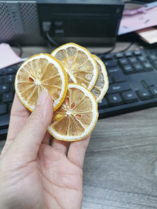 Les industries culinaire et des boissons procurent des tranches de citron vert séché du Vietnam pour une approvisionnement en vrac constant et une demande commerciale. - Product Image 5