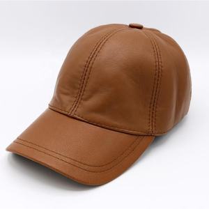 Casquette en cuir unisexe avec logo personnalisé 100% Matériau respirant Prix raisonnable Technique de broderie 3D pour une utilisation en extérieur - Product Image 2