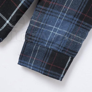 Patmasports เสื้อเชิ้ตผ้าสักหลาดลายทางสำหรับผู้ชายเสื้อเชิ้ตผ้าฝ้ายย้อมสีมีกระดุมแบบลำลองต่อต้านการหดตัวออกแบบได้ตามต้องการเป็นมิตรต่อสิ่งแวดล้อม - Product Image 5