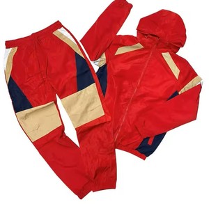 Nouvelle conception plusieurs couleurs hommes coupe-vent ensemble anti-rides respirant poids léger conceptions uniques coupe-vent ensemble pour les femmes - Product Image 3