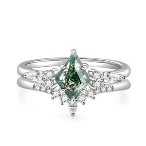 Anillo de Compromiso Jeulia Vintage con Ágata Musgosa en Plata de Ley - Product Image 1