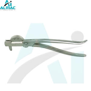 ALMAC Verboczy Emasculator Herramienta de castración de acero inoxidable quirúrgico veterinario para terneros de ganado para uso en granjas y ranchos - Product Image 3