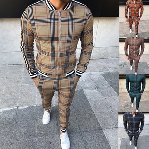 Ensemble de vêtements de sport décontractés de luxe pour hommes, deux pièces, sweat-shirt à capuche et short imprimé, combinaison d'entraînement grande taille - Product Image 2