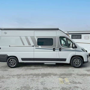 Autocaravana Familiar de Lujo Carado CV600 Pro+, Remolque Camper Móvil, Emisión Euro 5, Uso Doméstico, Camping para 4-6 Personas, Aire Acondicionado, Acero/Aluminio - Product Image 1