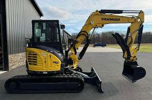 ENVÍO GRATUITO Miniexcavadora YANMAR ViO45-6A de 39 HP con Aire Acondicionado/Calefacción, Cubo de 12, 24, 32 Pulgadas, Aprobada por EPA y CE, Pulgar Hidráulico, 2 Velocidades, PLC - Product Image 3