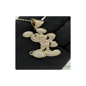 Meilleure vente de pendentif en diamant véritable de style Hip Hop avec or jaune 14Kt pour un usage quotidien élégant disponible à la vente - Product Image 1